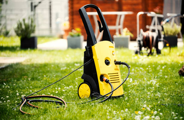 Best Driveway Pressure Washing  in Savannah, TX